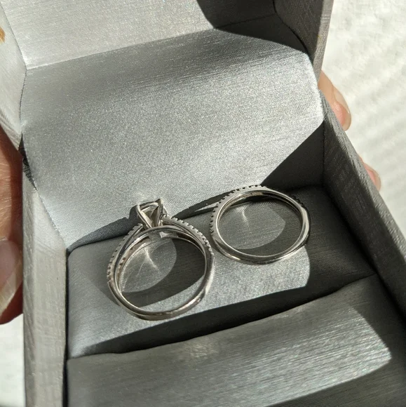 Zales white gold wedding band set - Picture 5 of 6